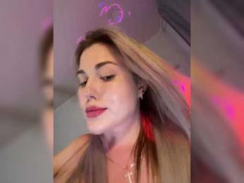 KateMid webcam bongacams model stream image