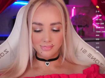 In-your-fucking-mind webcam model stream image