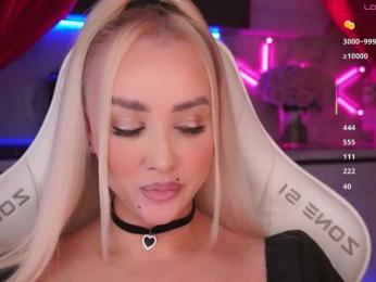 In-your-fucking-mind webcam model stream image