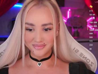 In-your-fucking-mind webcam model stream image