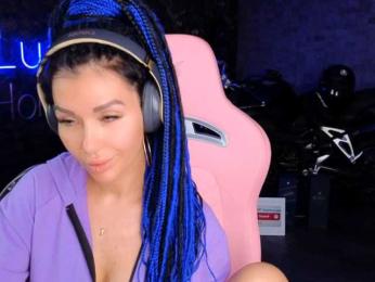 -BABAYAGA- webcam model stream image