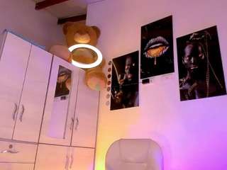 alexia-corleoni webcam camsoda model stream image