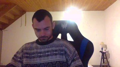 Theplayfun webcam cam4 model stream image