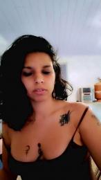 Natassha webcam cam4 model stream image