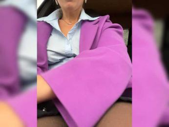 Sex-mia webcam model stream image