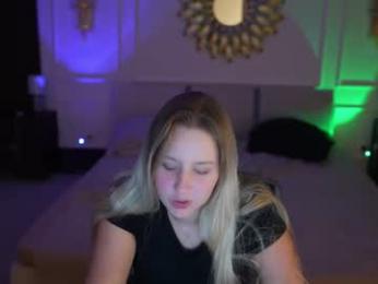 bright_diamonds_054 webcam model stream image