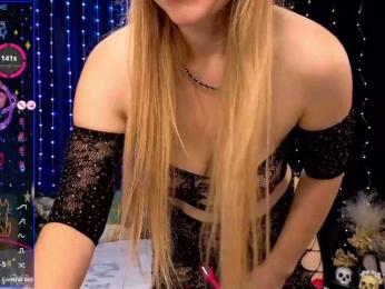 kiskaWEDNESDAY webcam model stream image