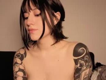 midori__san webcam model stream image