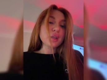 Stiflers_mom webcam bongacams model stream image