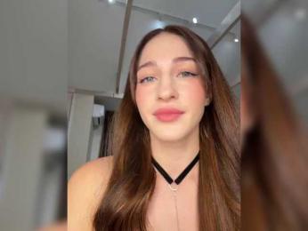 VictoriaBix webcam model stream image