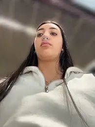 Hannahoff webcam stripchat model stream image