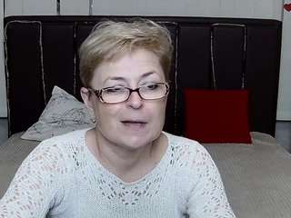 emiliagree webcam model stream image