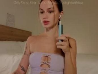 tootightwithbra webcam model stream image