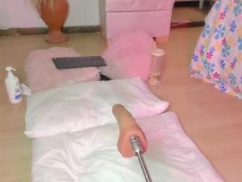 sweetkata_ webcam model stream image