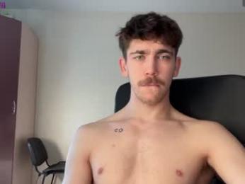 luca_syn webcam model stream image