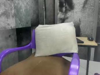 gury_tattoo webcam model stream image