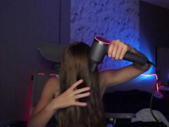hailie-icon webcam model stream image