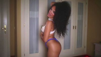 Cerrysta webcam model stream image