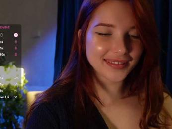 _Q_ webcam bongacams model stream image