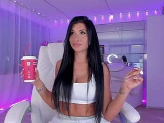 diamondt33n camsoda stream image, 10.10.2026 04:30
